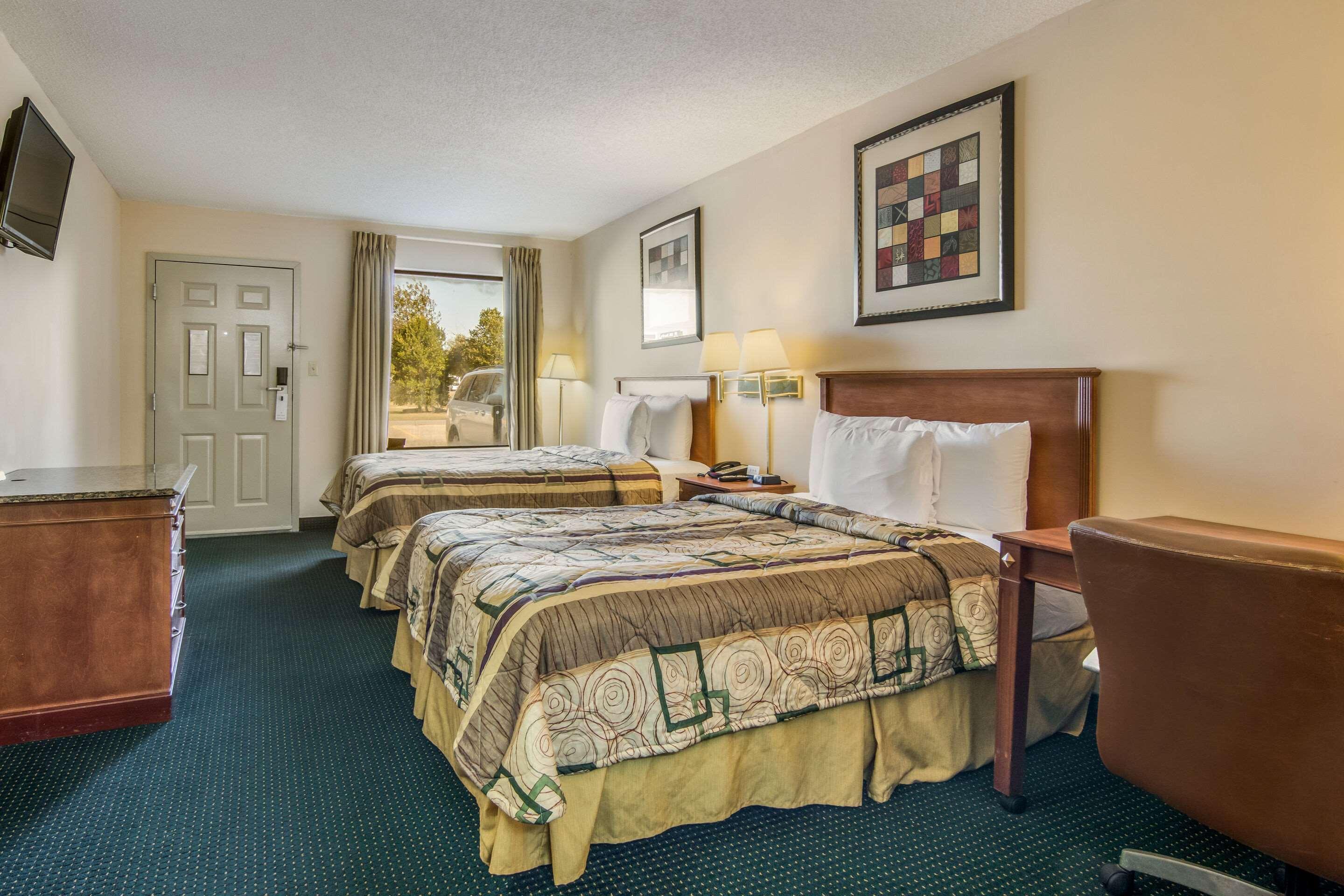 Rodeway Inn & Suites Dublin Εξωτερικό φωτογραφία