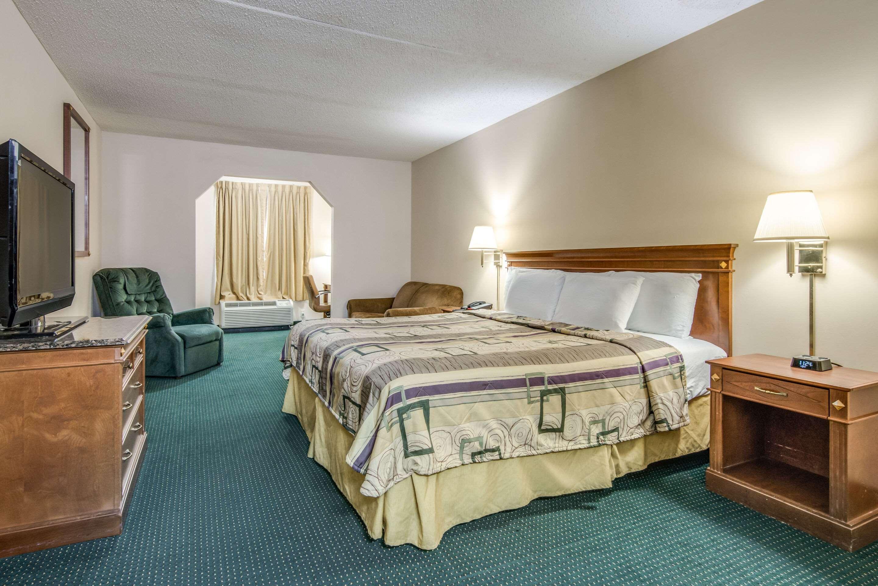 Rodeway Inn & Suites Dublin Εξωτερικό φωτογραφία